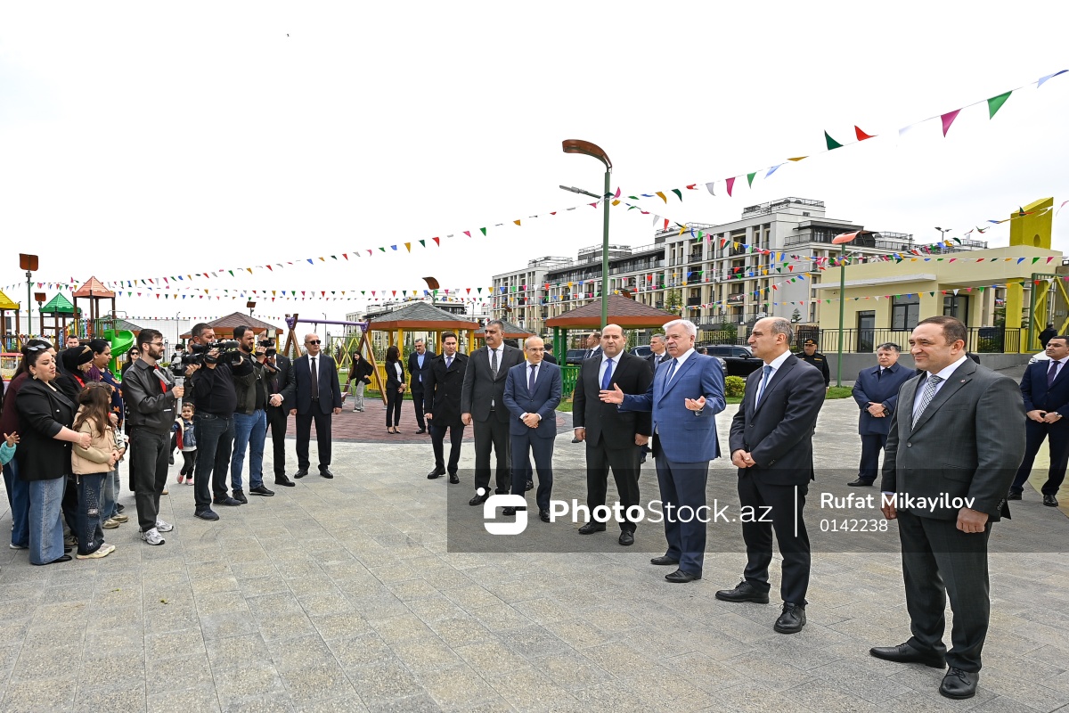 Füzuli şəhərində aparılmış bərpa işləri ilə bağlı keçirilən təqdimat
