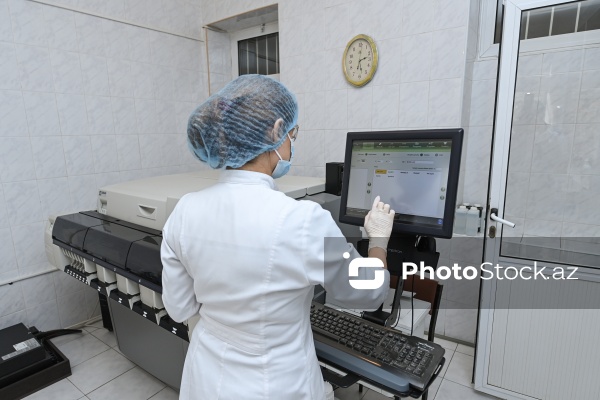 1 dekabr - Ümumdünya QİÇS-lə Mübarizə Günü