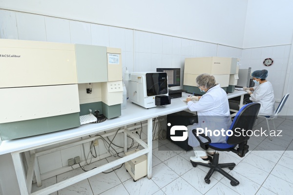 1 dekabr - Ümumdünya QİÇS-lə Mübarizə Günü