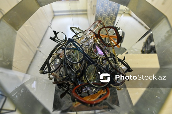 Akademik Zərifə Əliyeva adına Milli Oftalmologiya Mərkəzində göz əməliyyatı