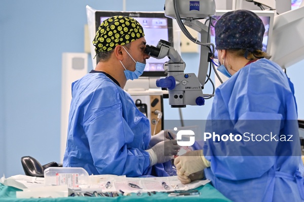 Akademik Zərifə Əliyeva adına Milli Oftalmologiya Mərkəzində göz əməliyyatı