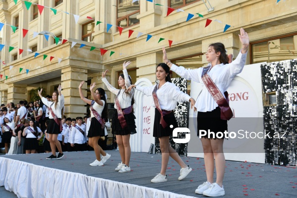 Bakıda qeyd edilən "Son zəng"