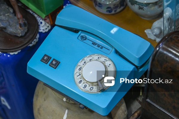 180-ə yaxın ölkədən qədim əşyaların toplandığı əntiq mağaza