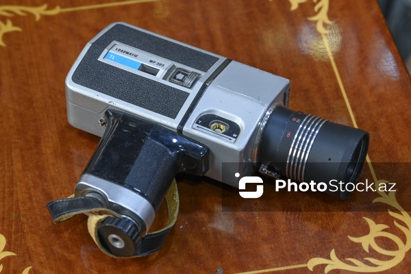 180-ə yaxın ölkədən qədim əşyaların toplandığı əntiq mağaza