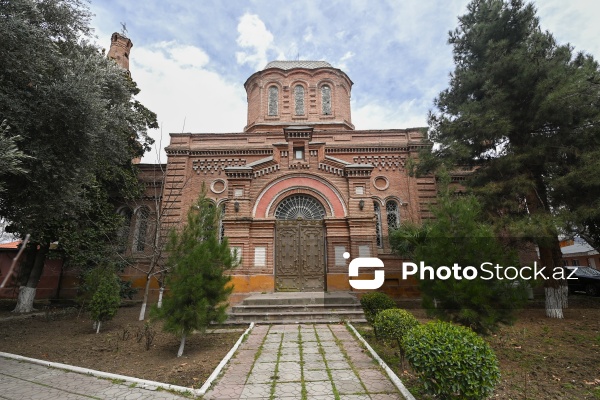 1887-ci ildə inşa edilən Aleksandr Nevski kilsəsi