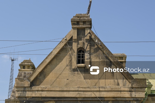1897-1905-ci illərdə inşa olunan Giləzi dəmir yolu stansiyası