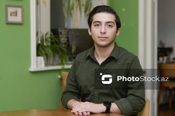 19 yaşlı bəstəkar Yaşar Araz