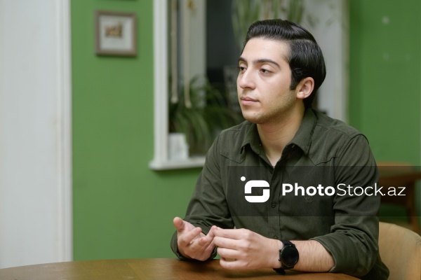 19 yaşlı bəstəkar Yaşar Araz