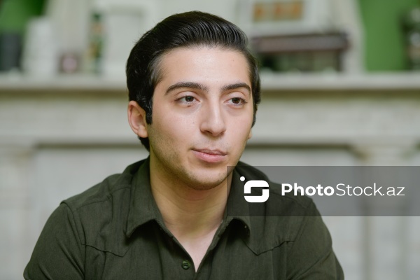 19 yaşlı bəstəkar Yaşar Araz