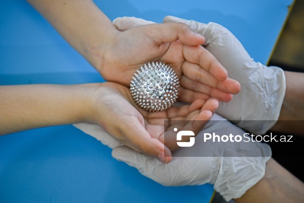 2 aprel - Dünya Autizm Maarifləndirmə Günü