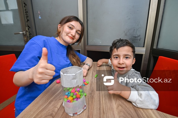 2 aprel - Dünya Autizm Maarifləndirmə Günü