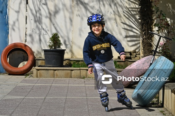 2 aprel - Dünya Autizm Maarifləndirmə Günü