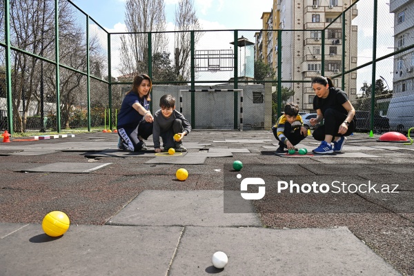 2 aprel - Dünya Autizm Maarifləndirmə Günü