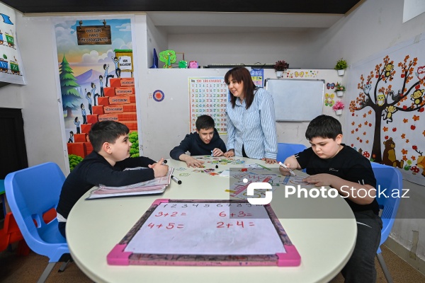 2 aprel - Dünya Autizm Maarifləndirmə Günü