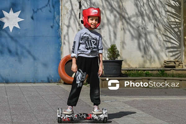 2 aprel - Dünya Autizm Maarifləndirmə Günü