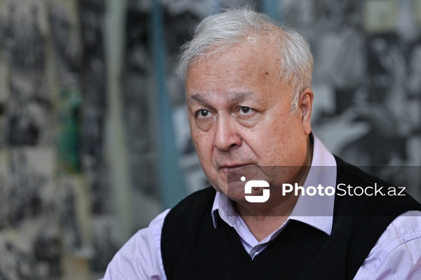 20 Yanvar hadisələrini lentə alan fotojurnalist Rasim Sadıxov