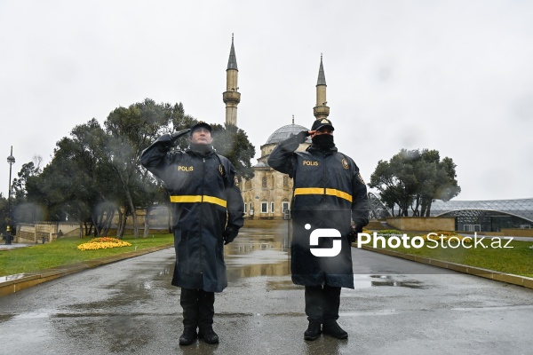 20 Yanvar şəhidlərinin xatirəsi bir dəqiqəlik sükutla anılıb