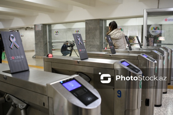 20 Yanvar şəhidlərinin xatirəsi metronun "20 Yanvar" stansiyasında yad edilir