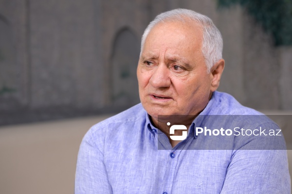 BDU-nun kafedra müdiri, əməkdar jurnalist, professor Qulu Məhərrəmli