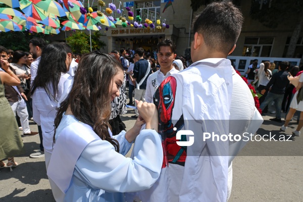 Bakıda qeyd edilən "Son zəng"