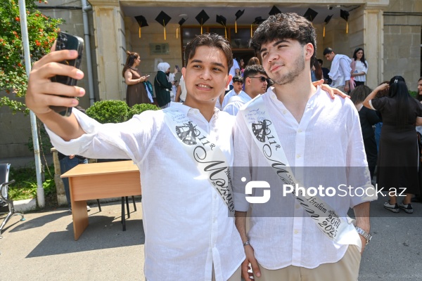 Bakıda qeyd edilən "Son zəng"