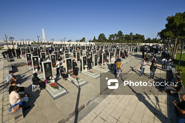 27 Sentyabr – Anım Günündə Hərbi Memorial Məzarlıq ziyarət olunur