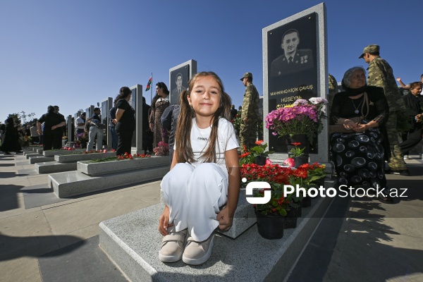 27 Sentyabr – Anım Günündə Hərbi Memorial Məzarlıq ziyarət olunur