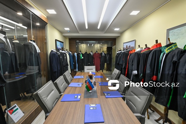 28 dekabr - “Vəkil günü” peşə bayramı