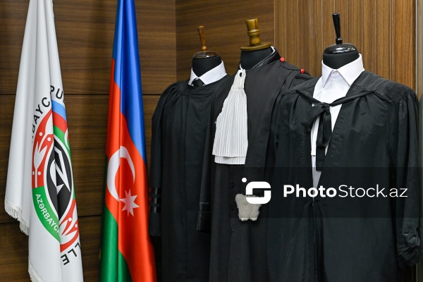 28 dekabr - “Vəkil günü” peşə bayramı