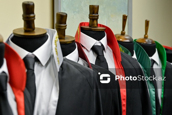 28 dekabr - “Vəkil günü” peşə bayramı