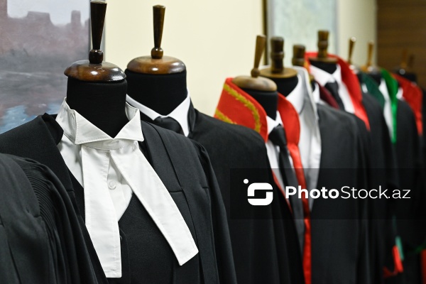 28 dekabr - “Vəkil günü” peşə bayramı