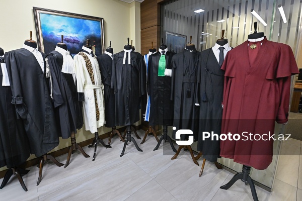 28 dekabr - “Vəkil günü” peşə bayramı