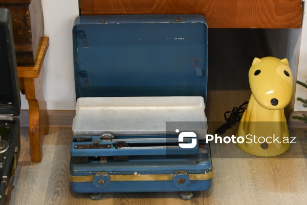 Nadir əşyalarla zəngin 35 illik şəxsi kolleksiya