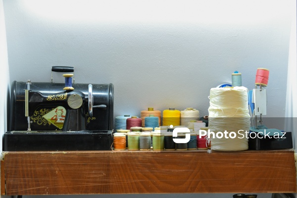 Nadir əşyalarla zəngin 35 illik şəxsi kolleksiya