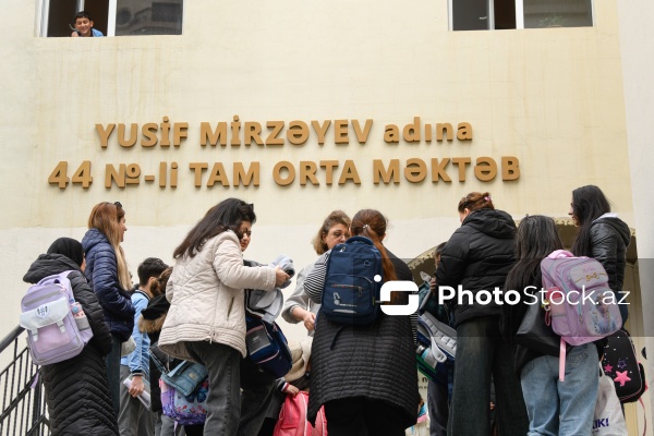 Yusif Mirzəyev adına 44 nömrəli tam orta ümumtəhsil məktəbi