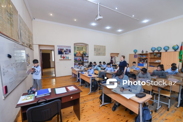 Yusif Mirzəyev adına 44 nömrəli tam orta ümumtəhsil məktəbi