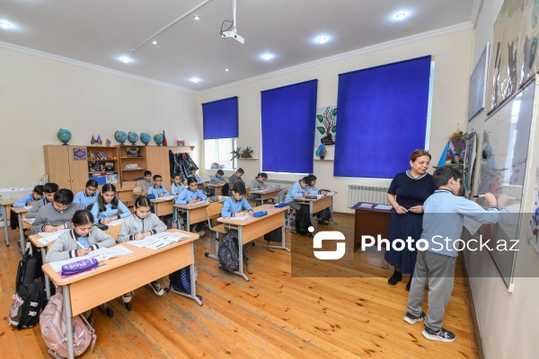 Yusif Mirzəyev adına 44 nömrəli tam orta ümumtəhsil məktəbi