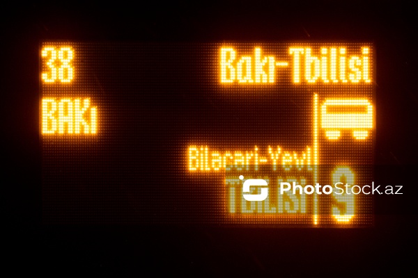 Altı illik fasilədən sonra Bakıdan Tbilisiyə yola düşən ilk sərnişin qatarı