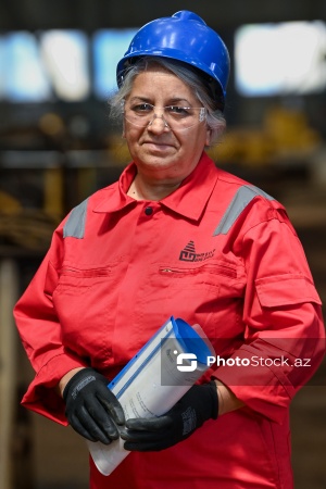62 yaşlı kran operatoru Sifay Kərimova