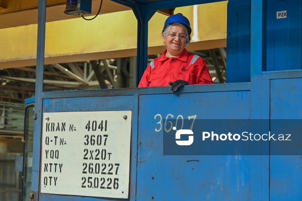 62 yaşlı kran operatoru Sifay Kərimova