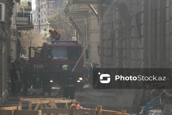 Bakının Lev Tolstoy küçəsində baş verən yanğın