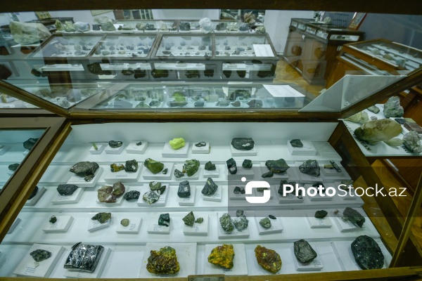 Azərbaycan Dövlət Neft və Sənaye Universitetinin Mineralogiya Muzeyi