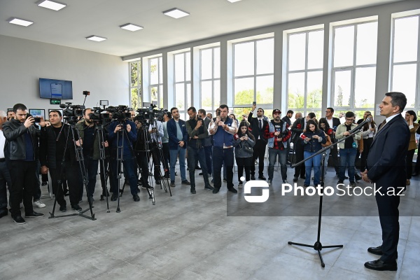 Sərnişinlərin istifadəsinə veriləcək Kürdəmir stansiyası