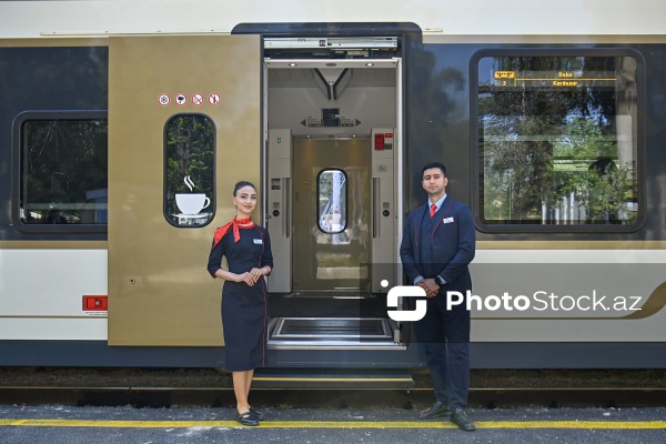 Sərnişinlərin istifadəsinə veriləcək Kürdəmir stansiyası