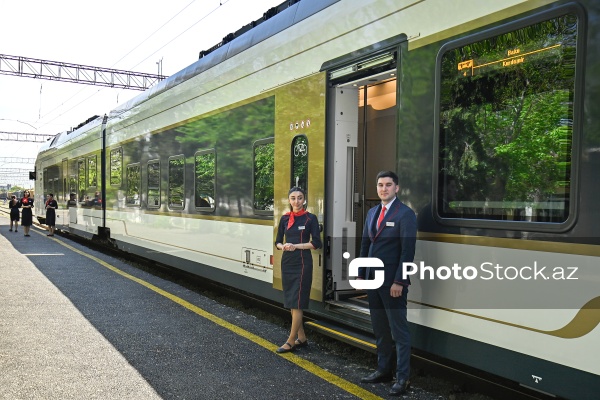 Sərnişinlərin istifadəsinə veriləcək Kürdəmir stansiyası