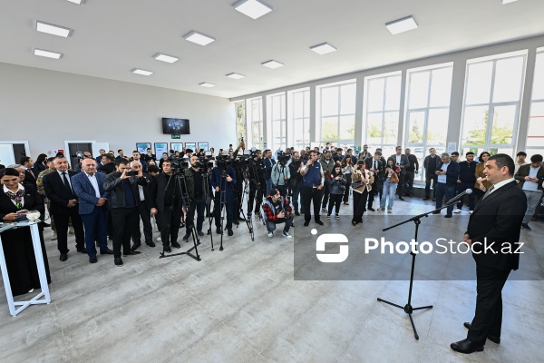 Sərnişinlərin istifadəsinə veriləcək Kürdəmir stansiyası