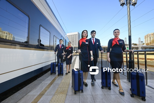 Sərnişinlərin istifadəsinə veriləcək Kürdəmir stansiyası