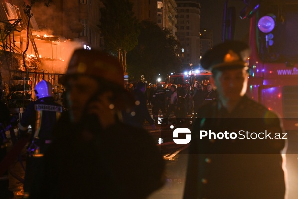 “Ağ çiçəyim” gül mağazasında baş vermiş yanğın