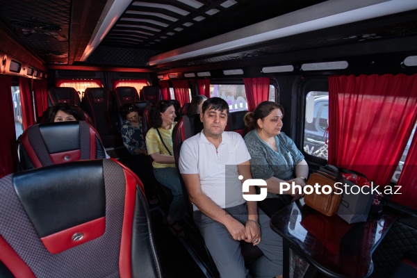 Ağdamın Kəngərli kəndinə yola salınan növbəti köç karvanı