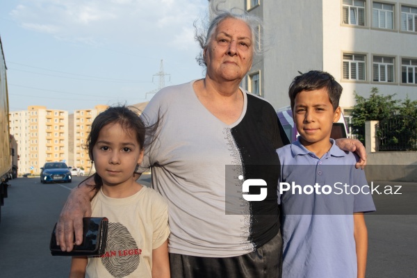 Ağdamın Kəngərli kəndinə yola salınan növbəti köç karvanı